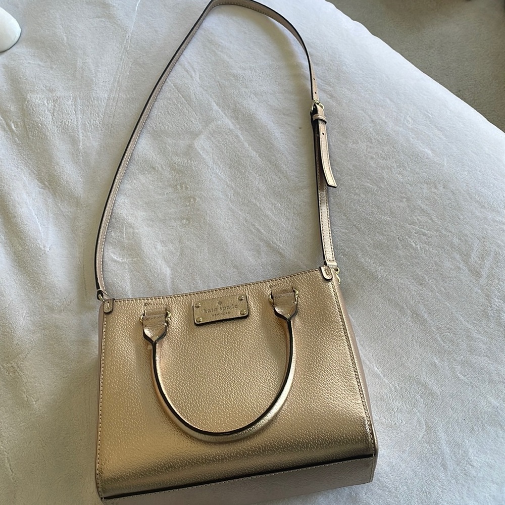 Kate spade gold hardware and gold leather crossbody/ purse